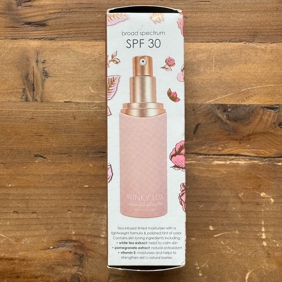Winky lux spf 30 tinted moisturizer NEW shade Deep Plus Tint - Picture 3 of 6